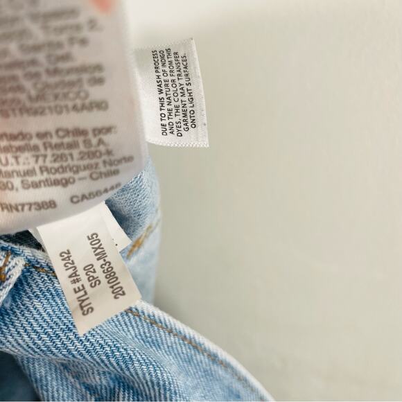 Madewell Light Wash High Rise Relaxed Denim Shorts Raw Hem 29 - Picture 8 of 11